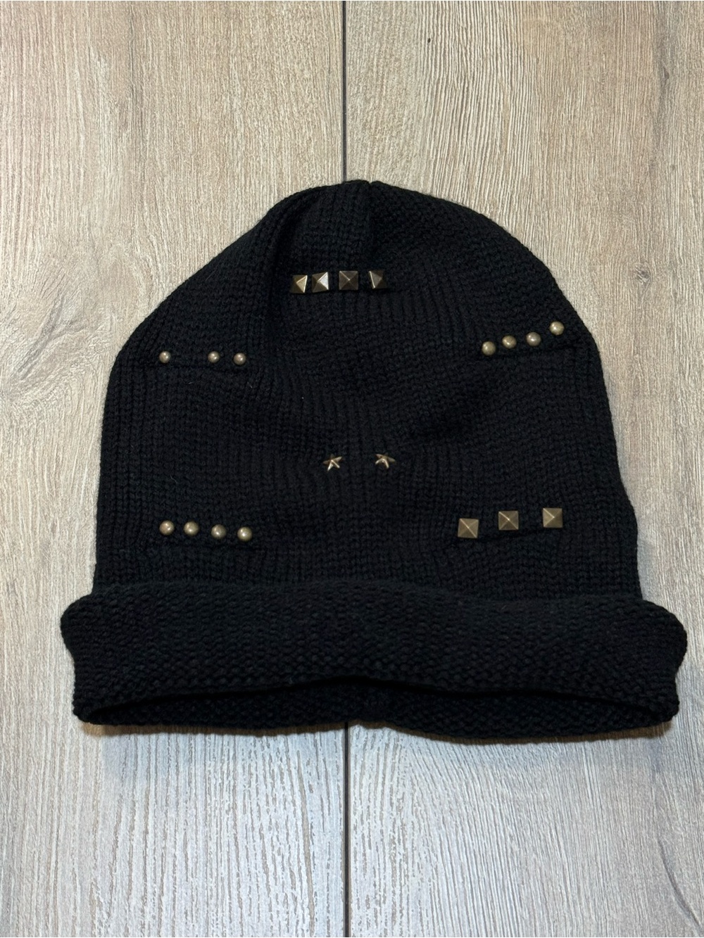 Tasha Black Studded Slouchy Beanie Gold Embellished Studding - Picture 2 of 11